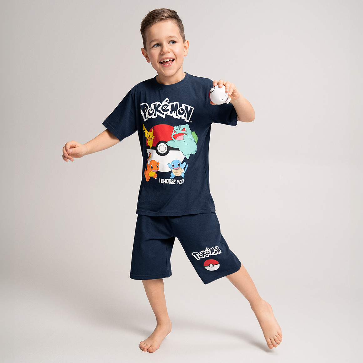 Pokémon Shorty mit großem Print