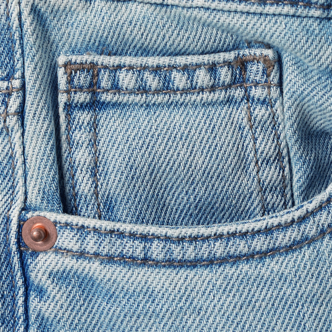 Jungen Jeans-Shorts mit Faltenwaschung