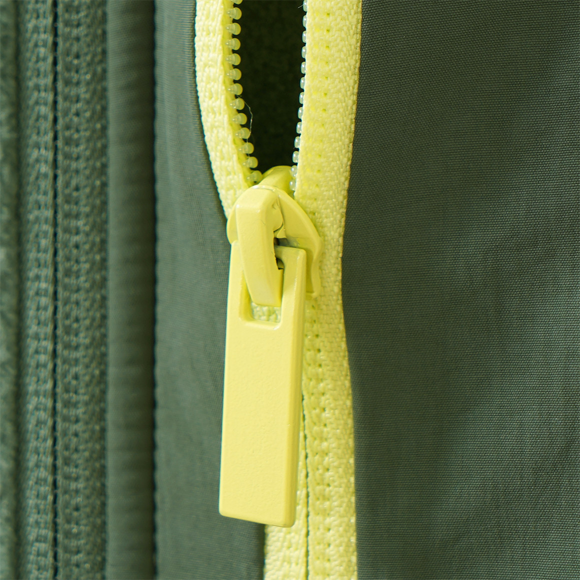 Kinder Fleecejacke mit drei Taschen