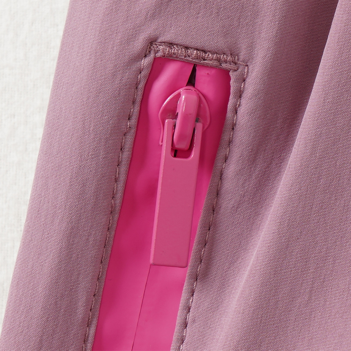 Mädchen Trekking-Hose mit Zippertasche