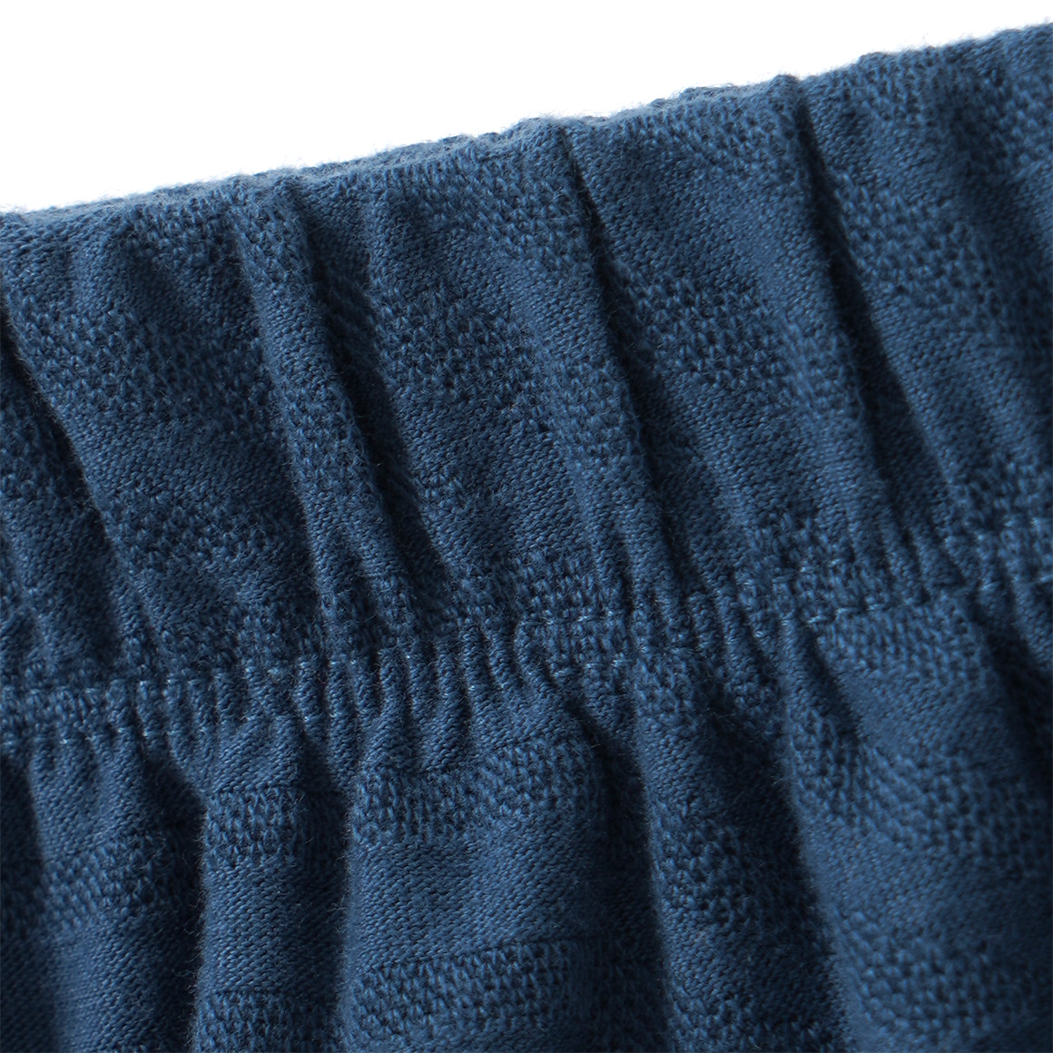 Jungen Shorty mit Strukturmuster