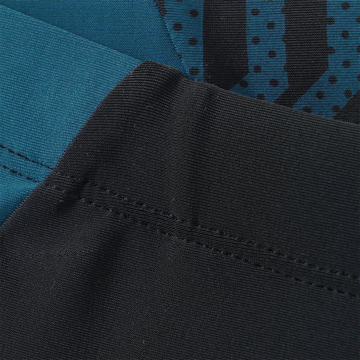 Jungen Badehose mit graphischem Print