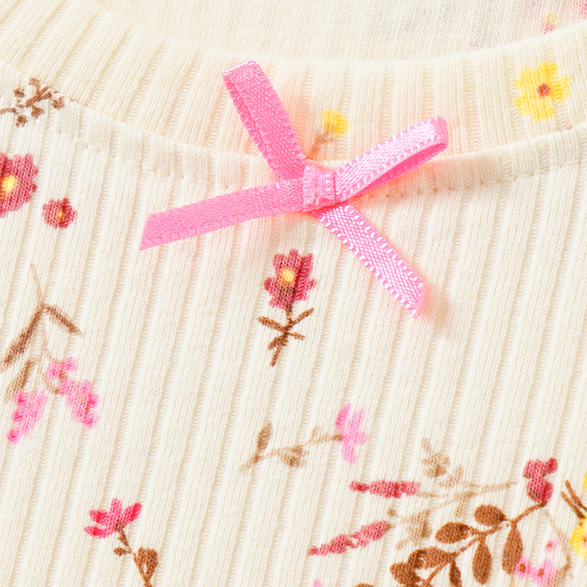 Mädchen Shorty mit Blumen-Allover