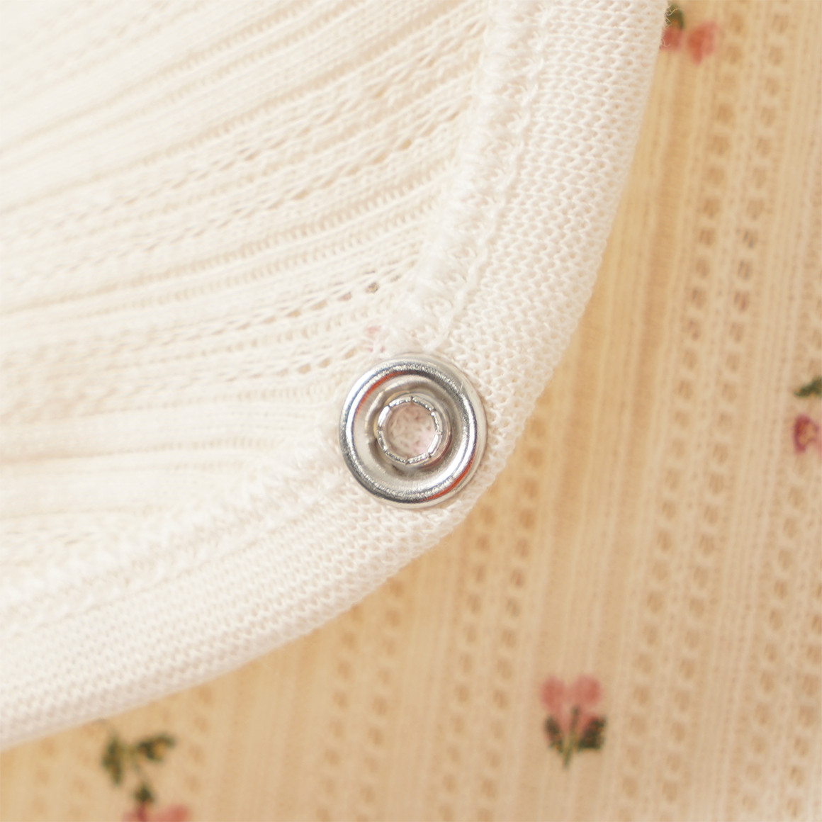 Newborn Wickelbody mit Blümchen