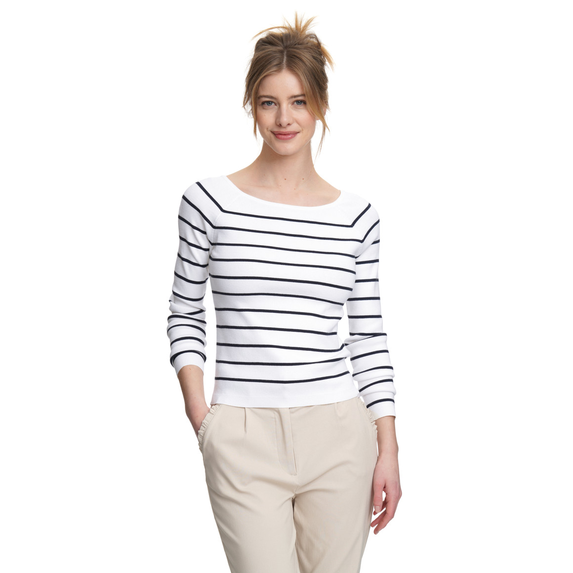 Gebreide damestrui met strepenpatroon