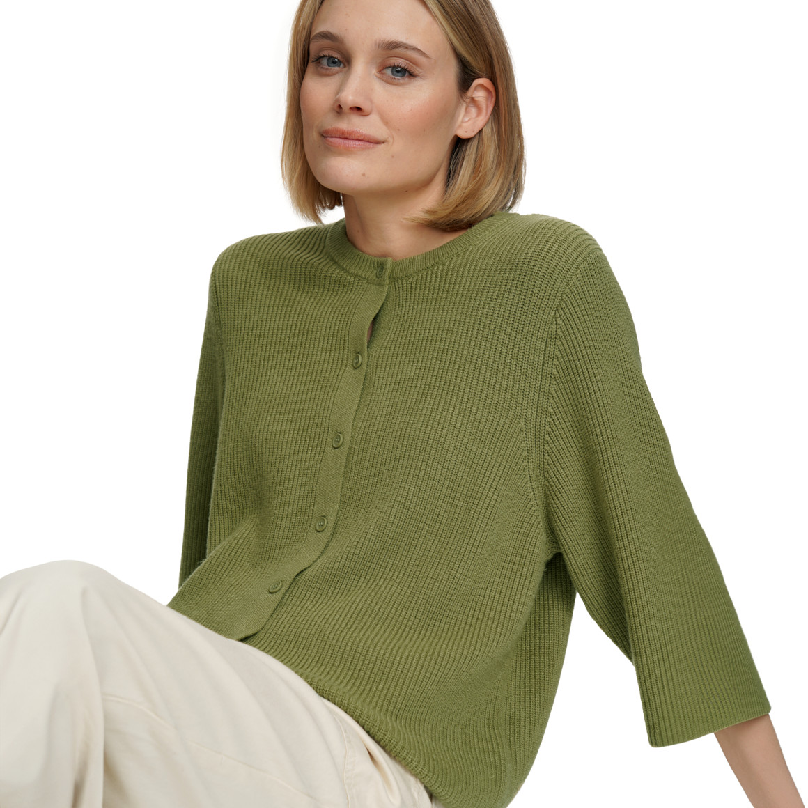 Damen Strickjacke mit halblangen Ärmeln