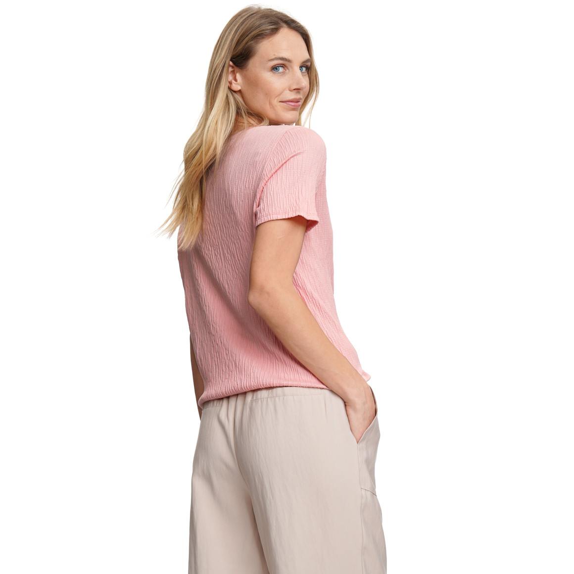 Damen T-Shirt in gekreppter Struktur