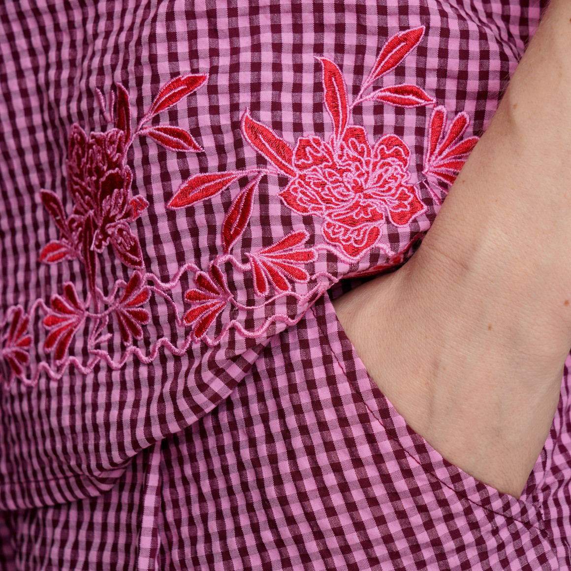 Damen Seersucker-Bluse mit Stickerei