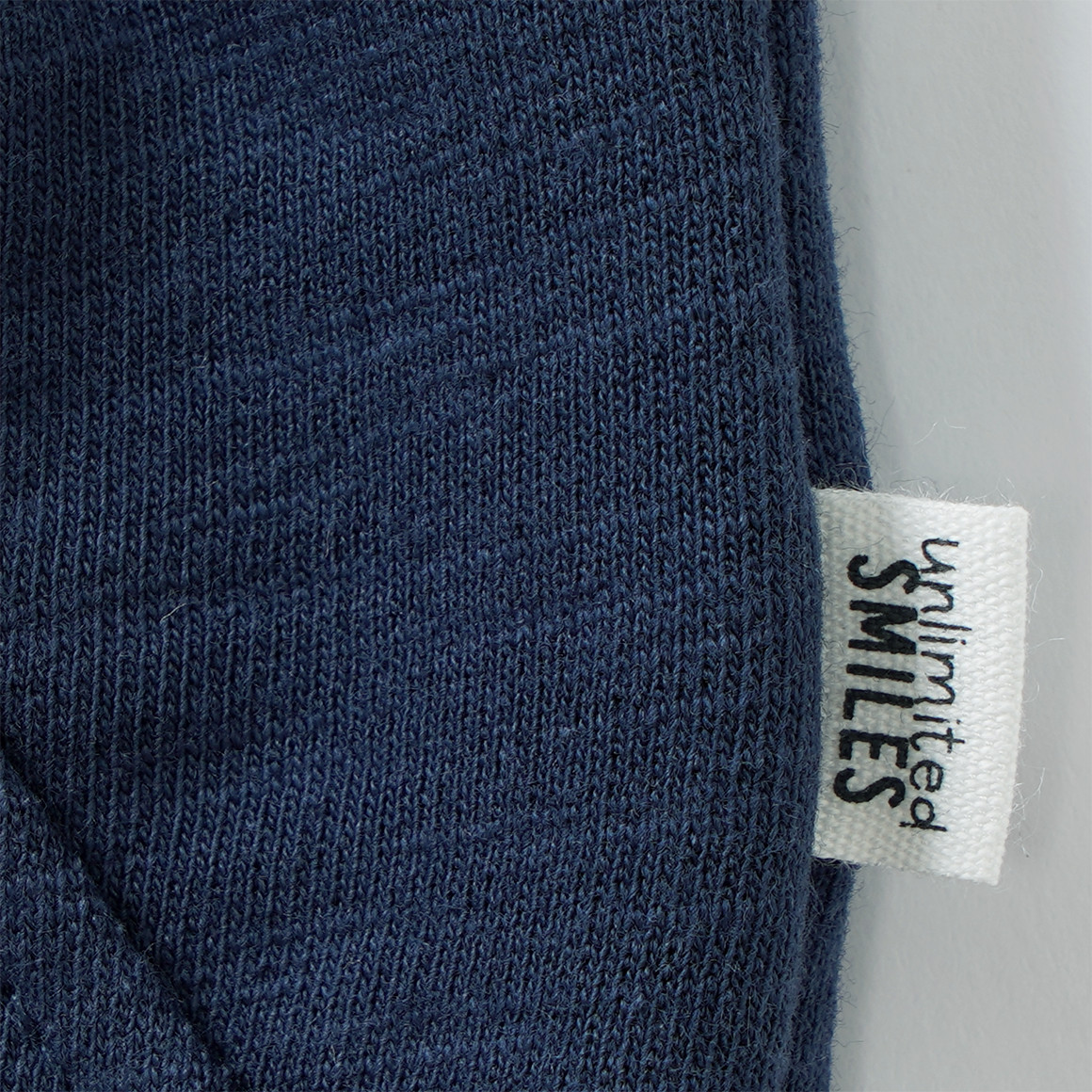 Babyjoggingshort met vlamgaren
