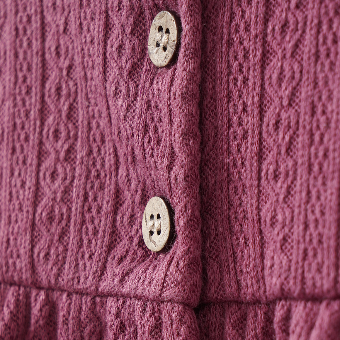 Baby T-Shirt aus strukturiertem Material