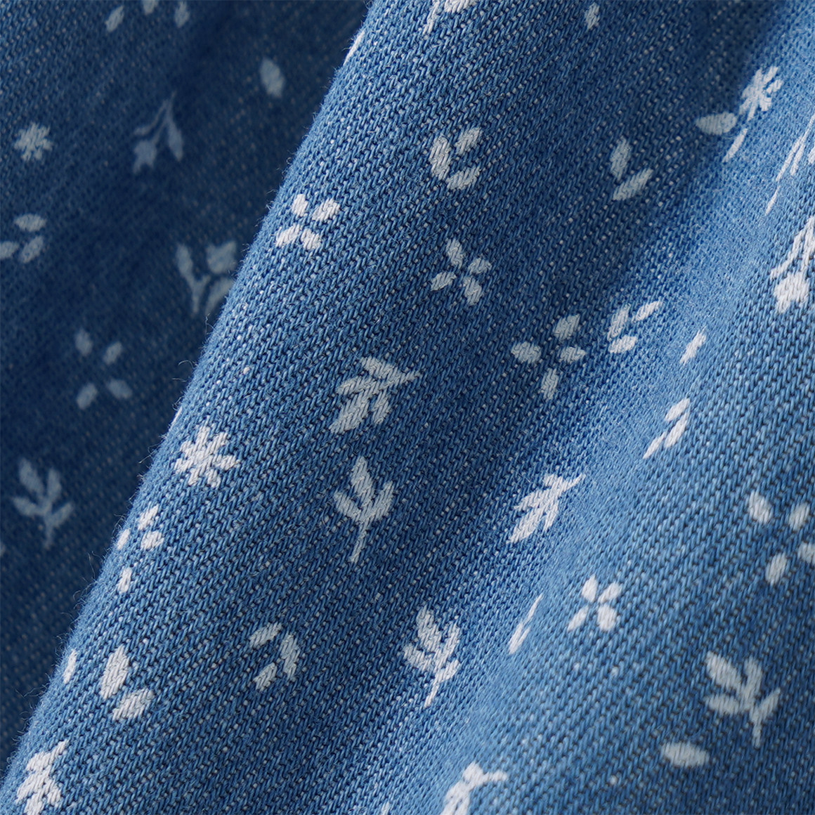 Baby Kleid aus leichtem Denim