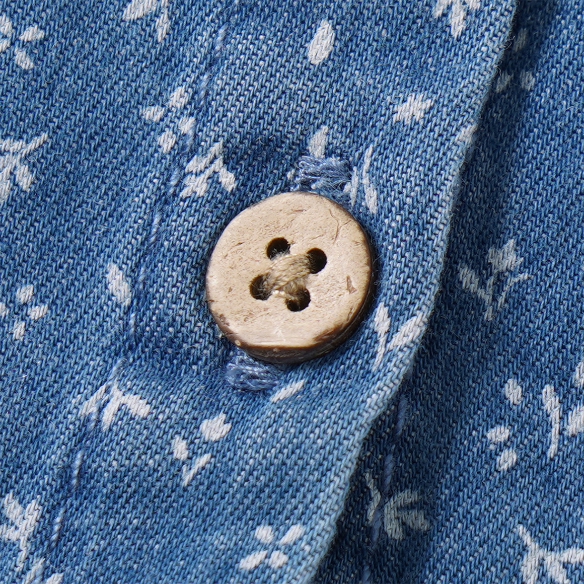 Baby Kleid aus leichtem Denim