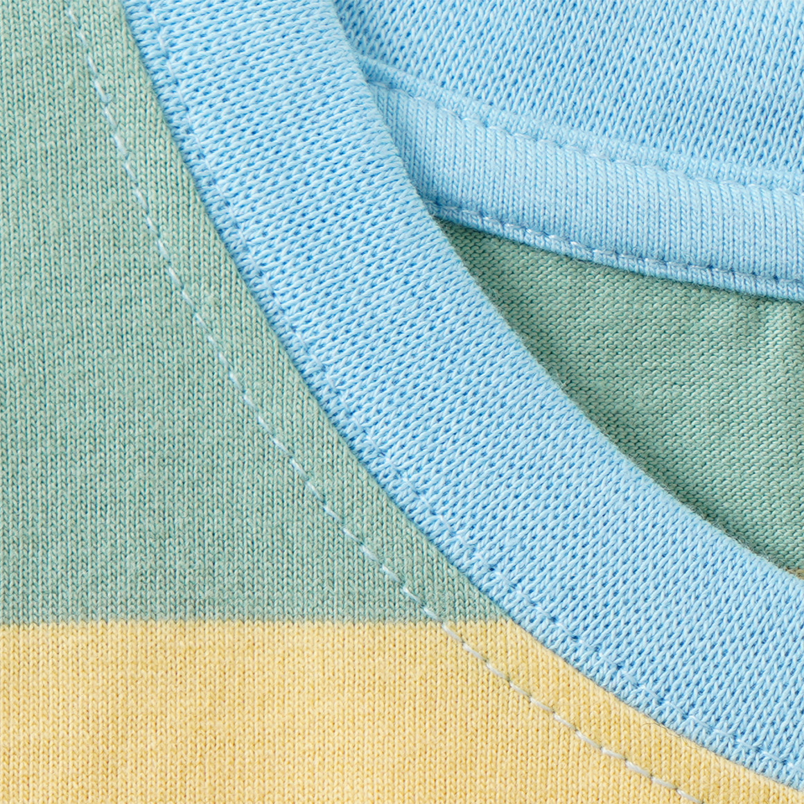 Jungen T-Shirt mit Streifen