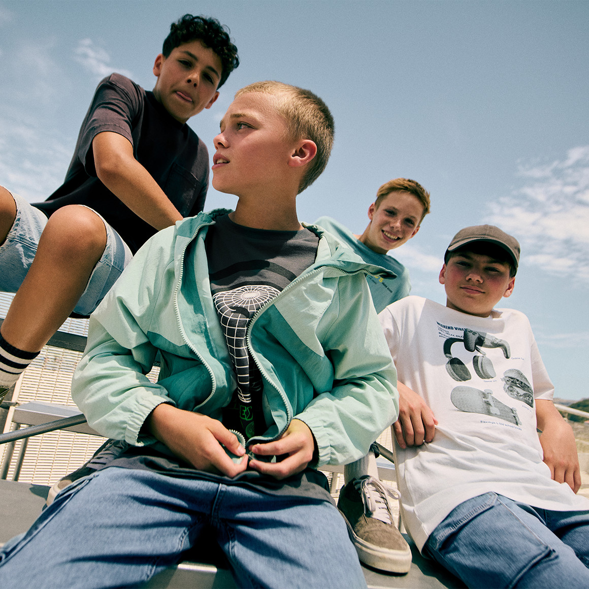 Jungen Jacke mit Farbteilern