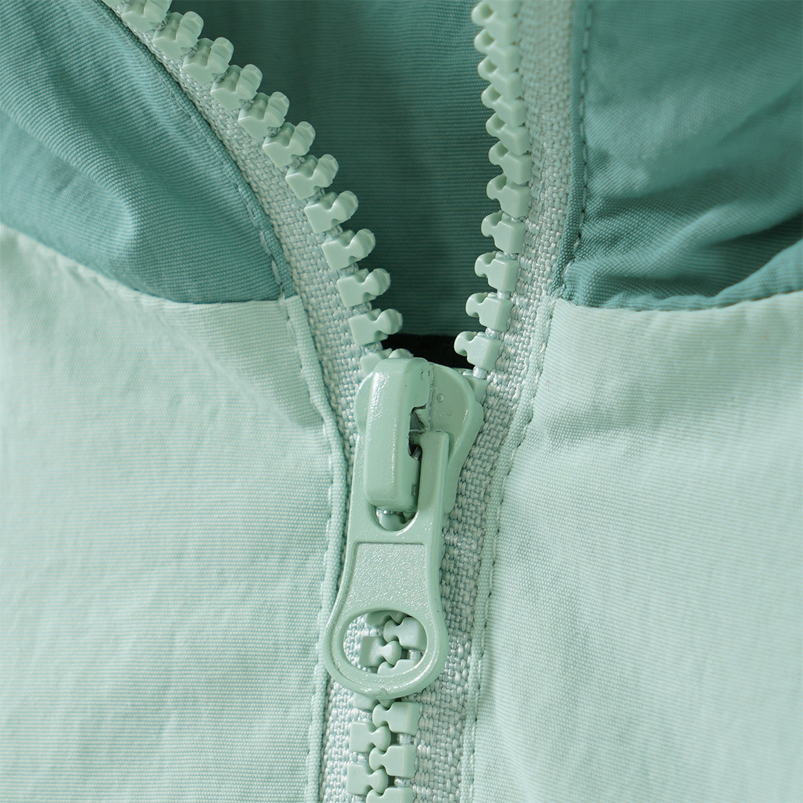 Jungen Jacke mit Farbteilern