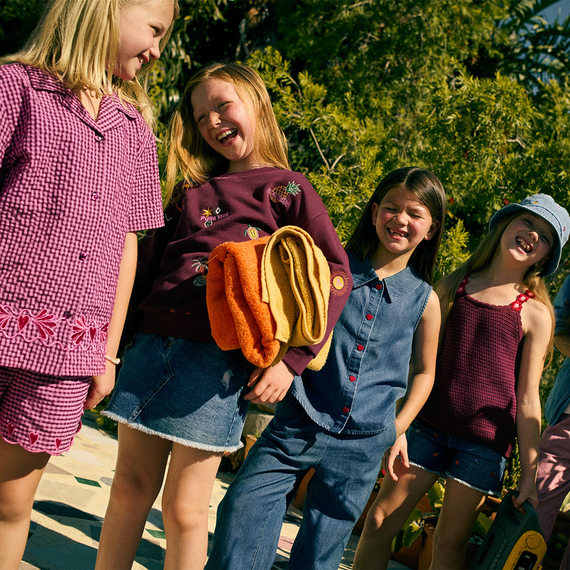 Mädchen Seersucker-Bluse mit Stickerei