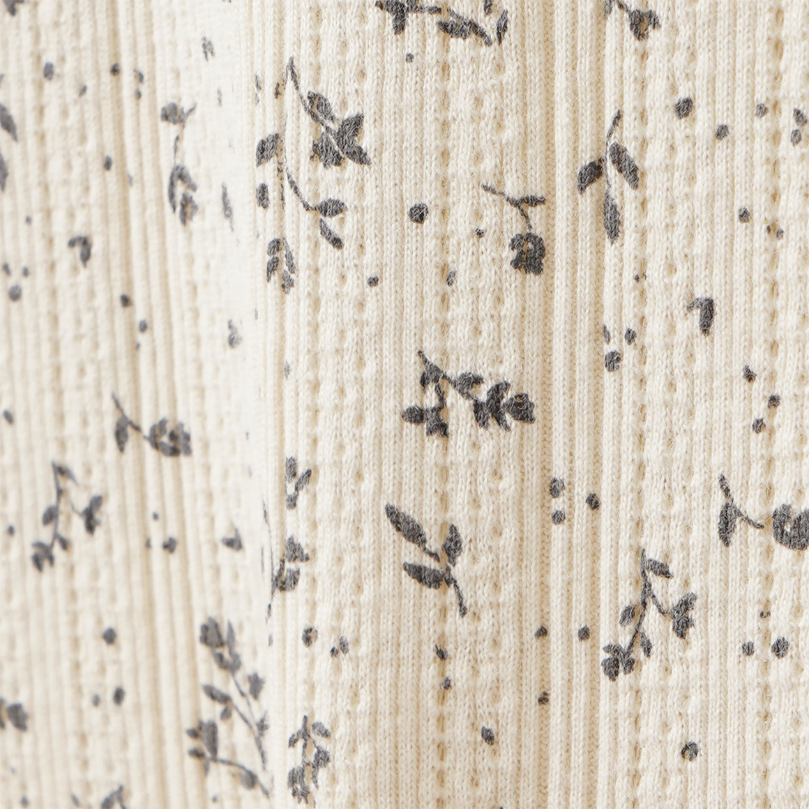 Baby T-Shirt mit Blümchen