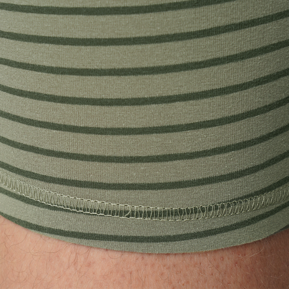 Herren Retroshorts mit Streifen