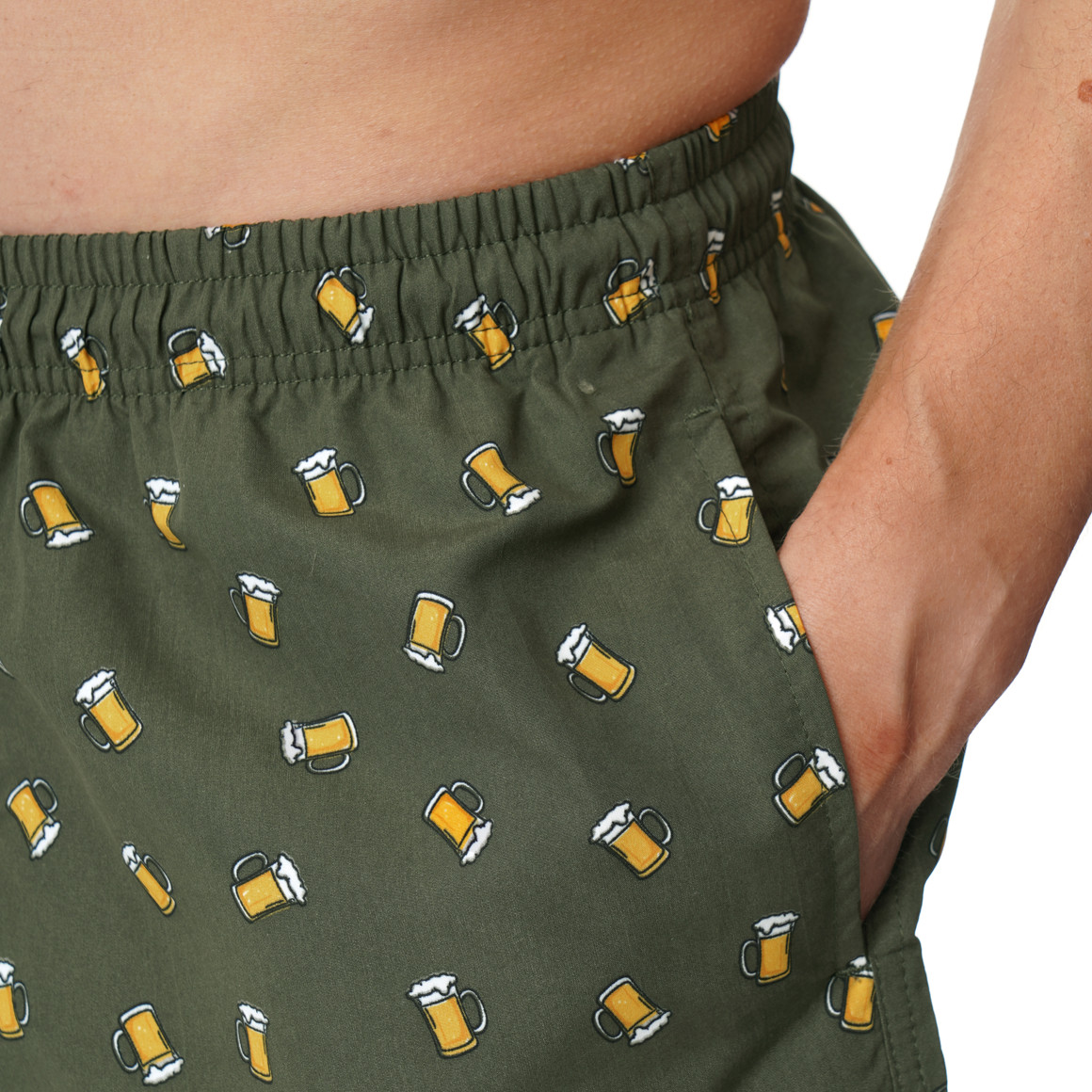 Herren Badeshorts mit Bier-Motiven