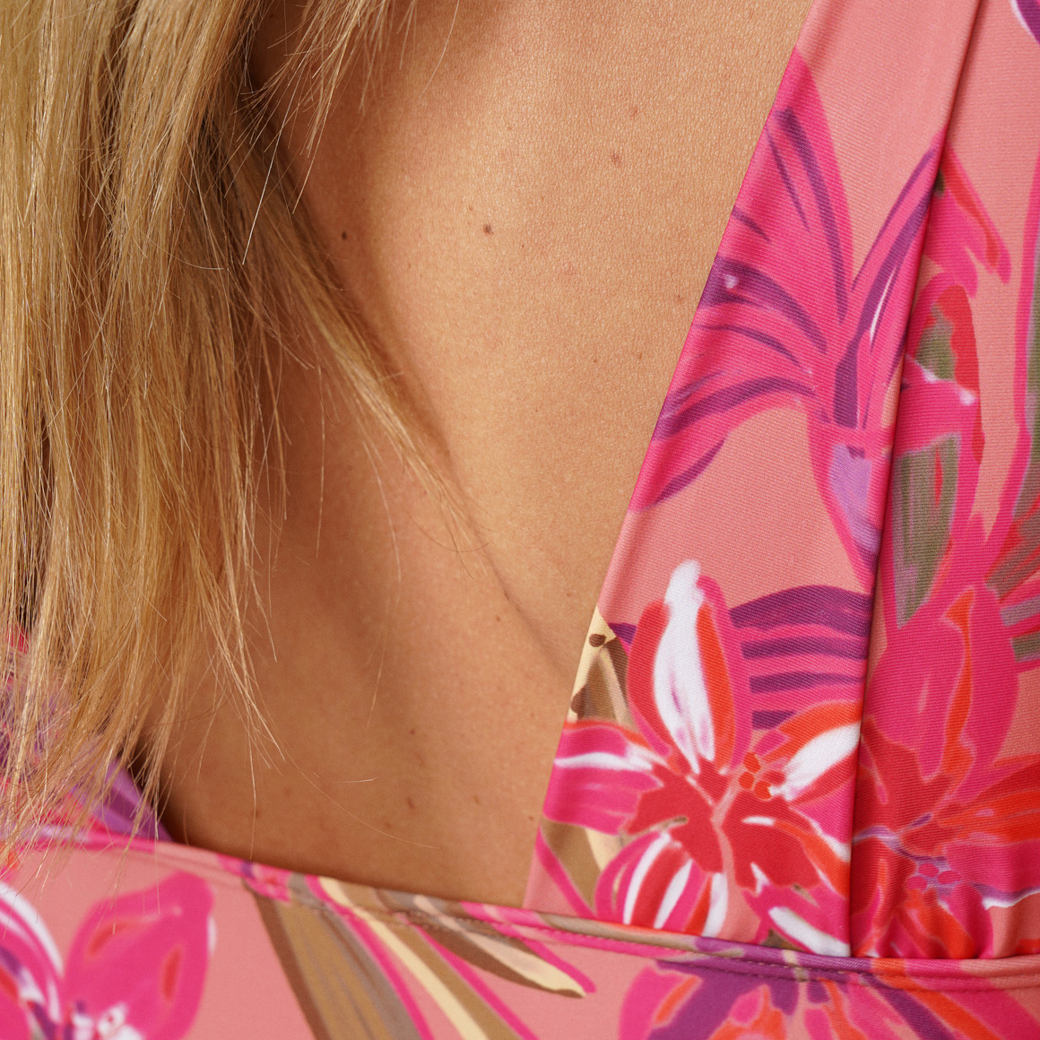 Damen Shape-Badeanzug mit Blumen-Print