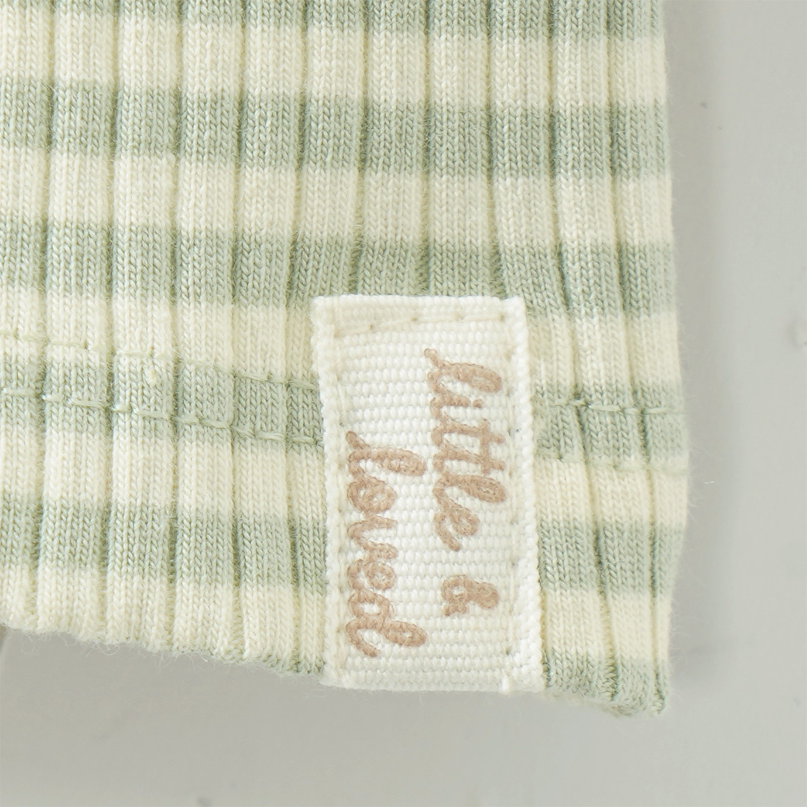 Newborn Langarmshirt mit Rippstruktur