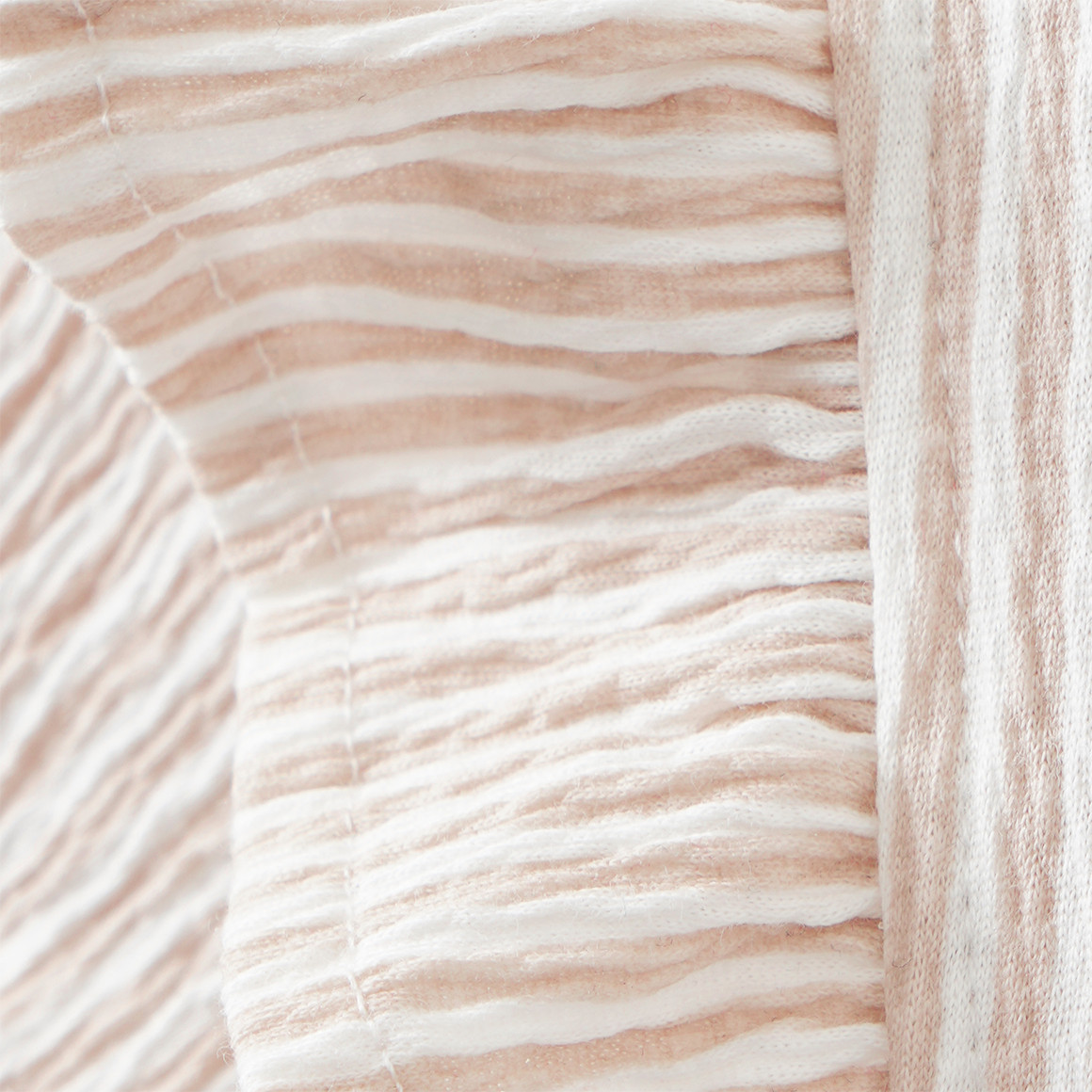 Mädchen Kleid mit Krepp-Struktur