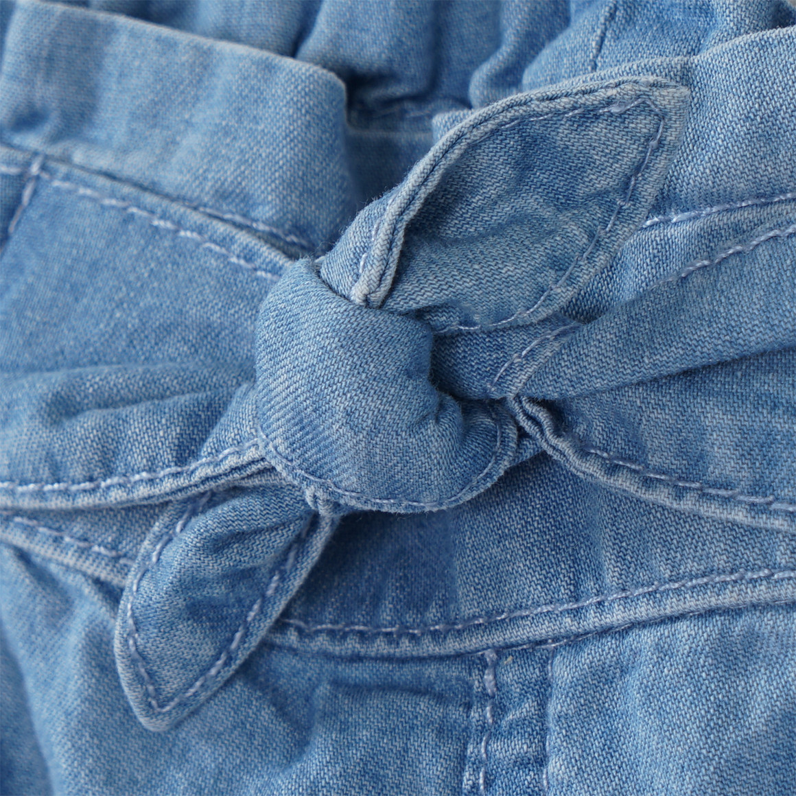 Mädchen Shorts aus leichtem Denim