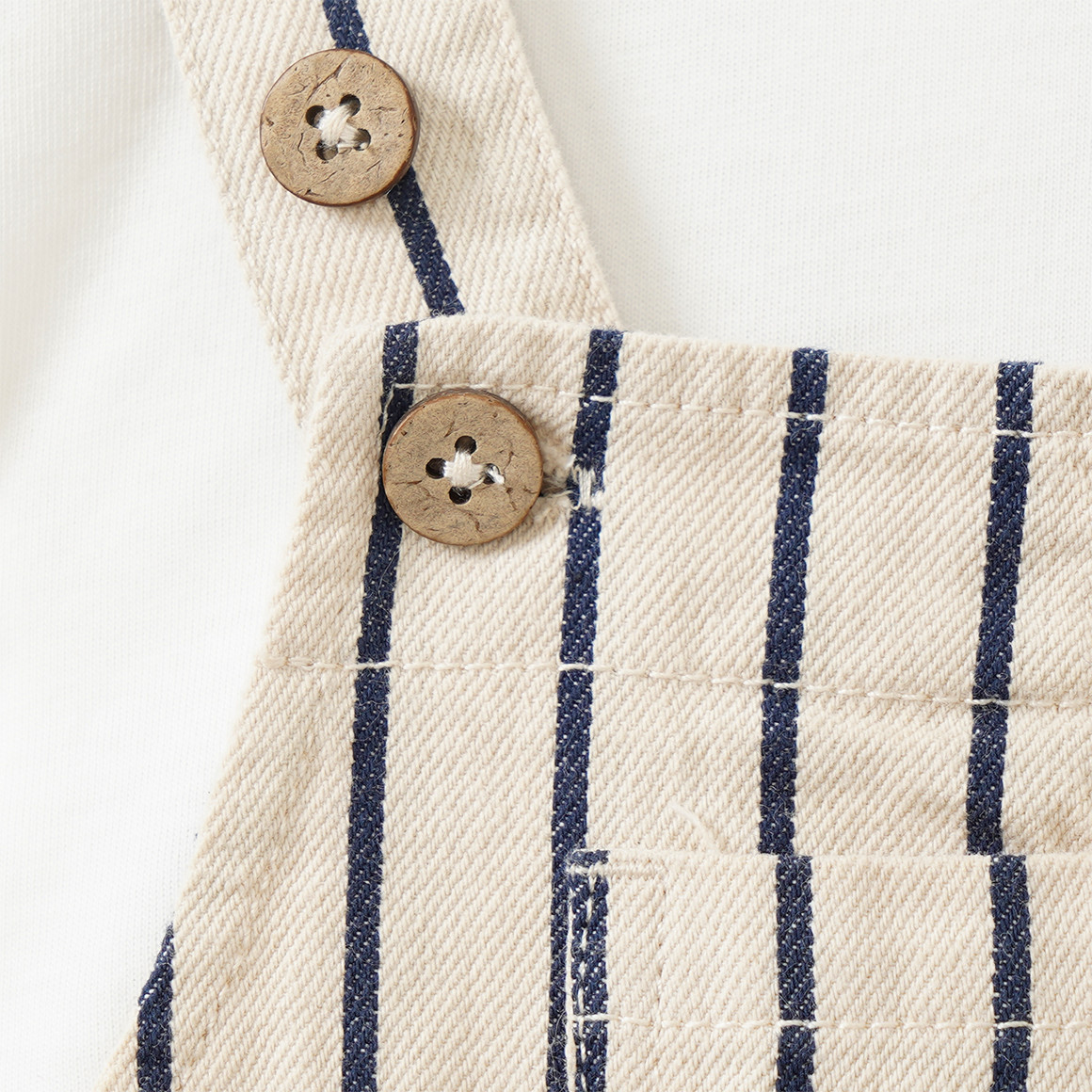 Baby Set aus Latzhose und T-Shirt