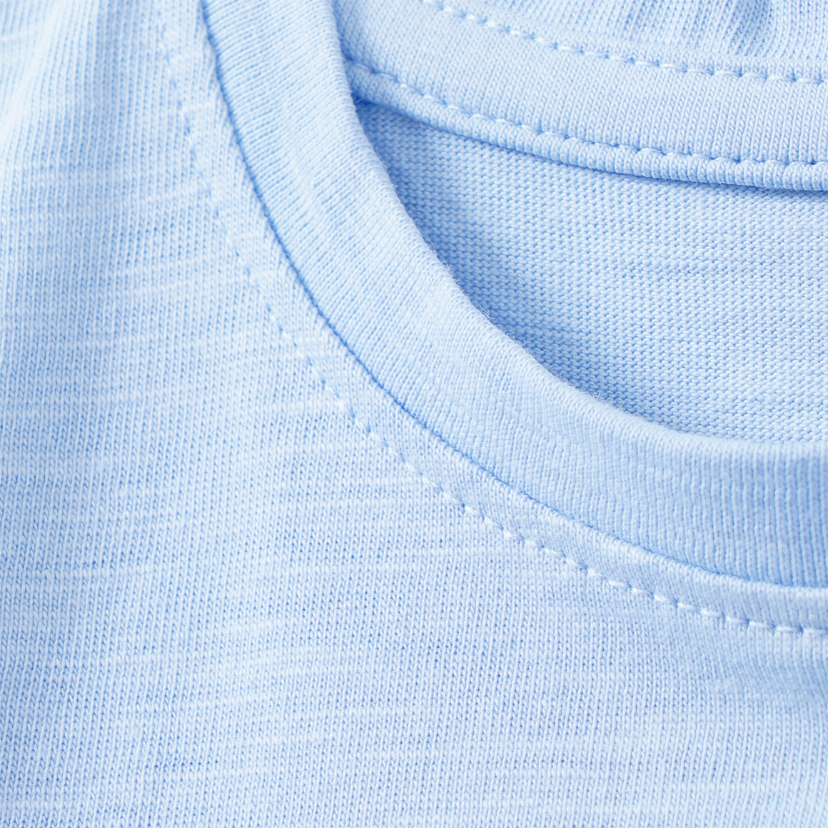 Baby T-Shirt mit Front-Print