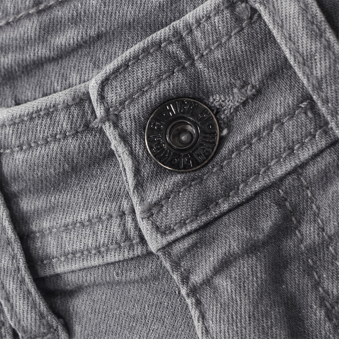 Jungen Jeansshorts in Used-Waschung