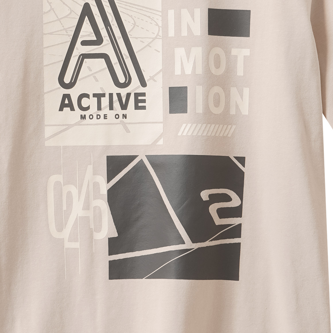 Jungen T-Shirt mit Brust-Print