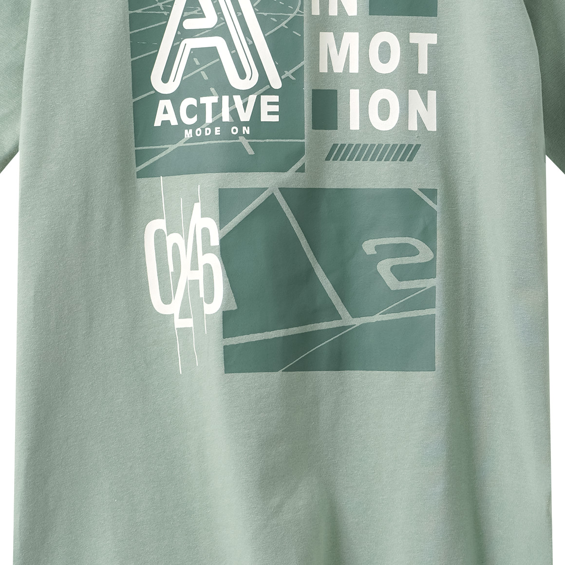 Jungen T-Shirt mit Brust-Print