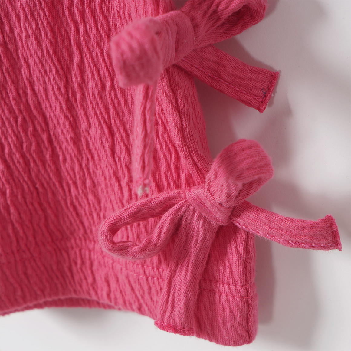 Mädchen T-Shirt mit Zierschleifen