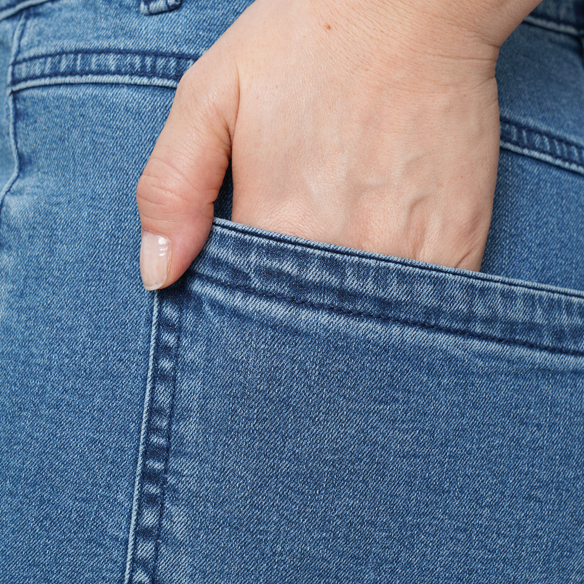 Damen Jeansshorts im Mom-Fit
