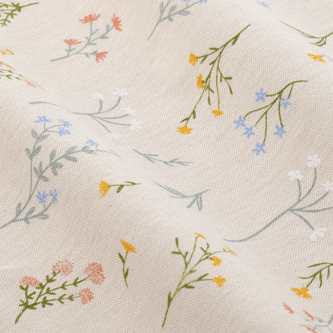 Tischdecke mit Blumen-Allover