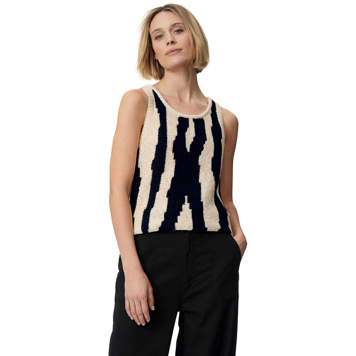 Damen Stricktop aus Bändchengarn