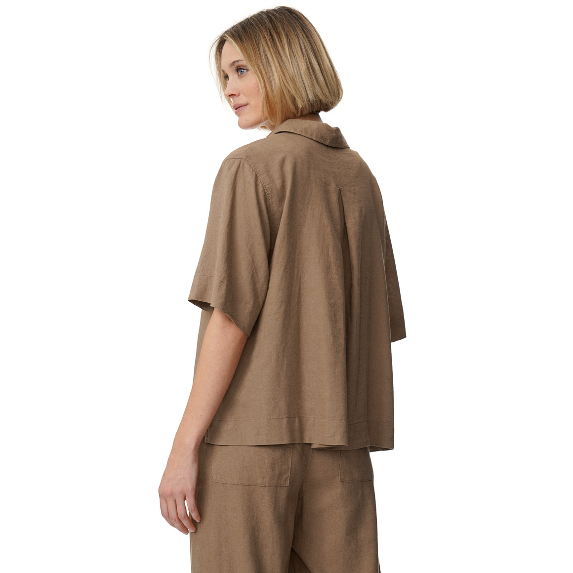 Linnen damesblouse met hemdkraag