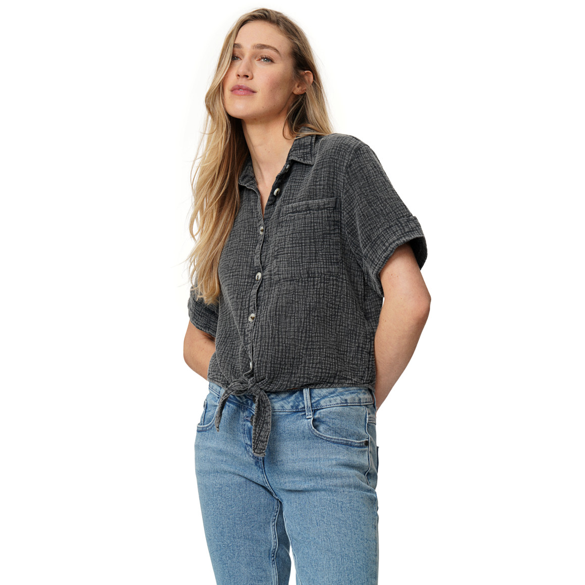 Mousseline damesblouse met borstzak