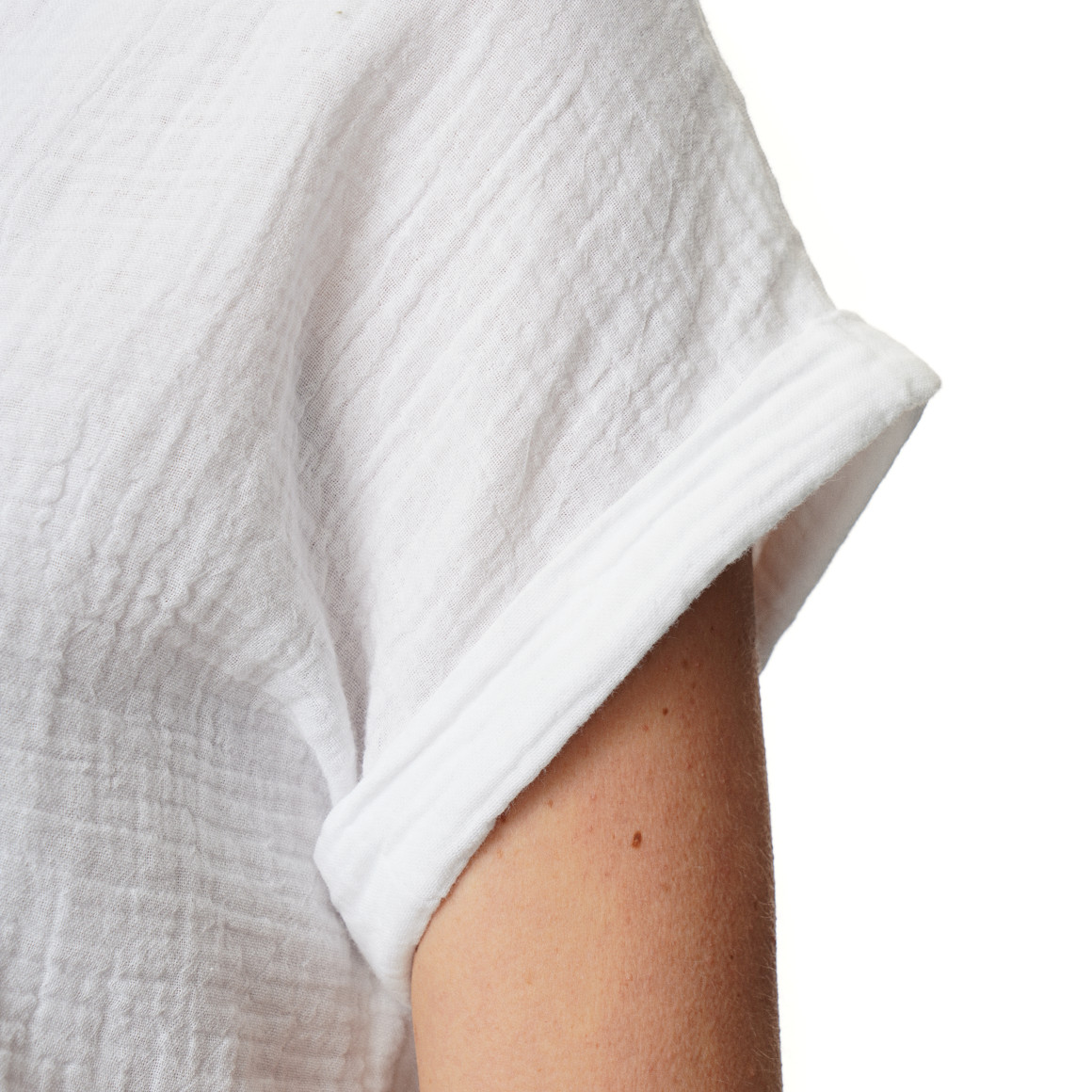 Mousseline damesblouse met vaste omslag