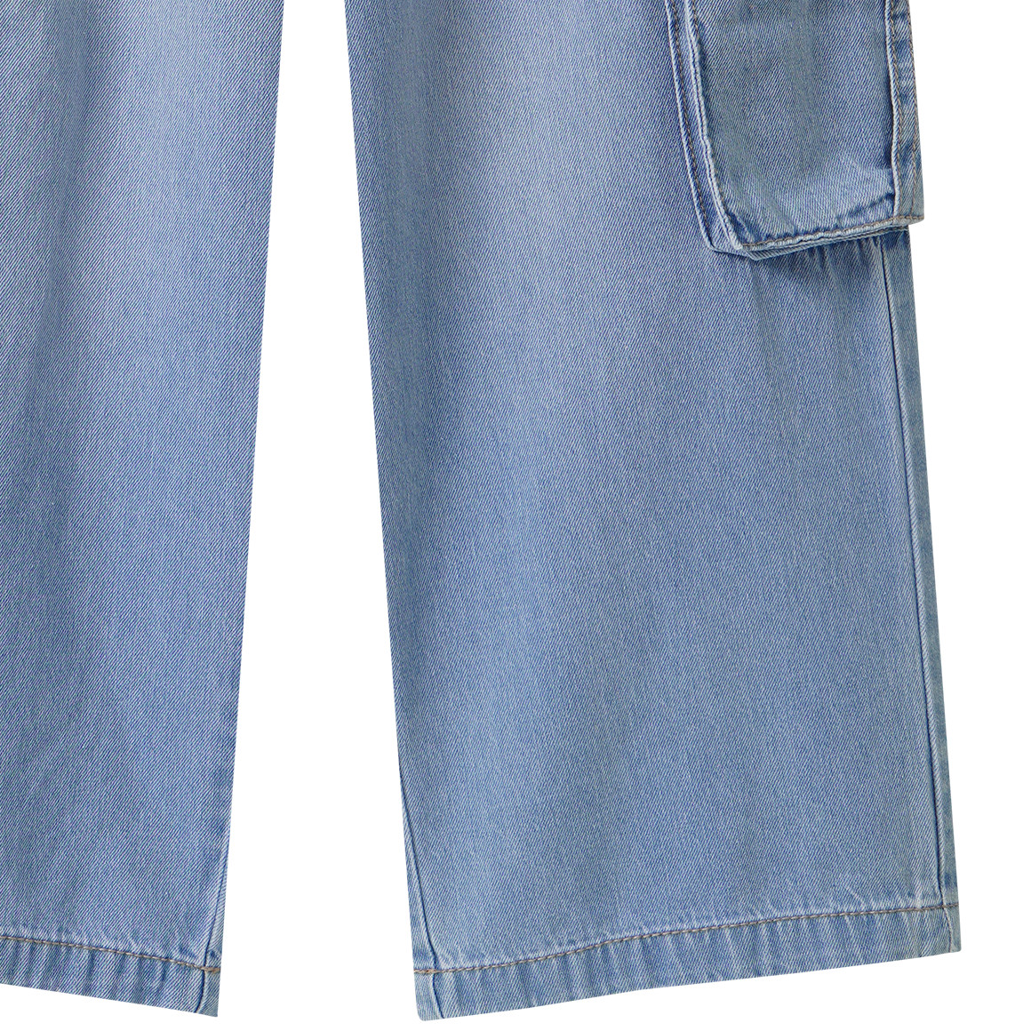 Mädchen Jeans aus leichtem Denim