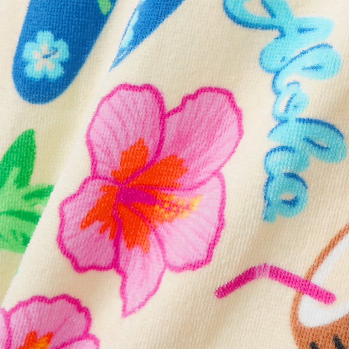 Badetuch mit sommerlichen Motiven