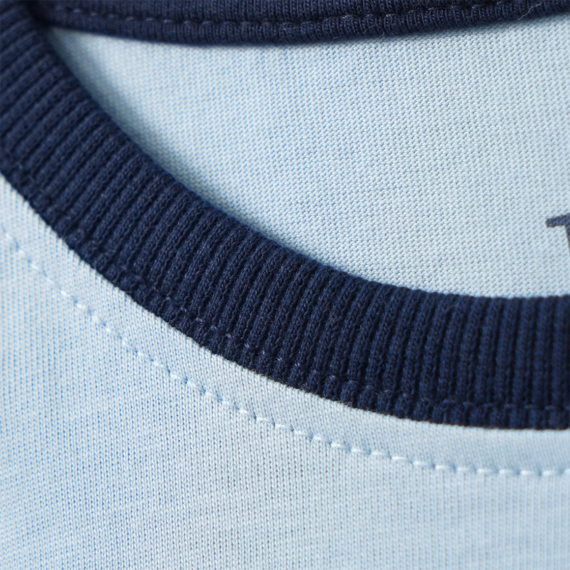 Jungen T-Shirt mit Rückenprint