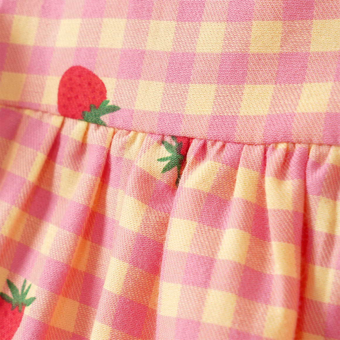 Babyblouse met aardbei print