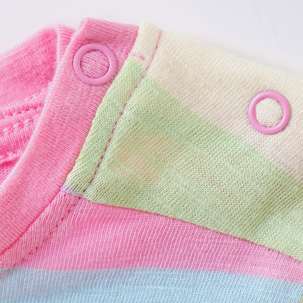 Baby T-Shirt mit Herz-Tasche