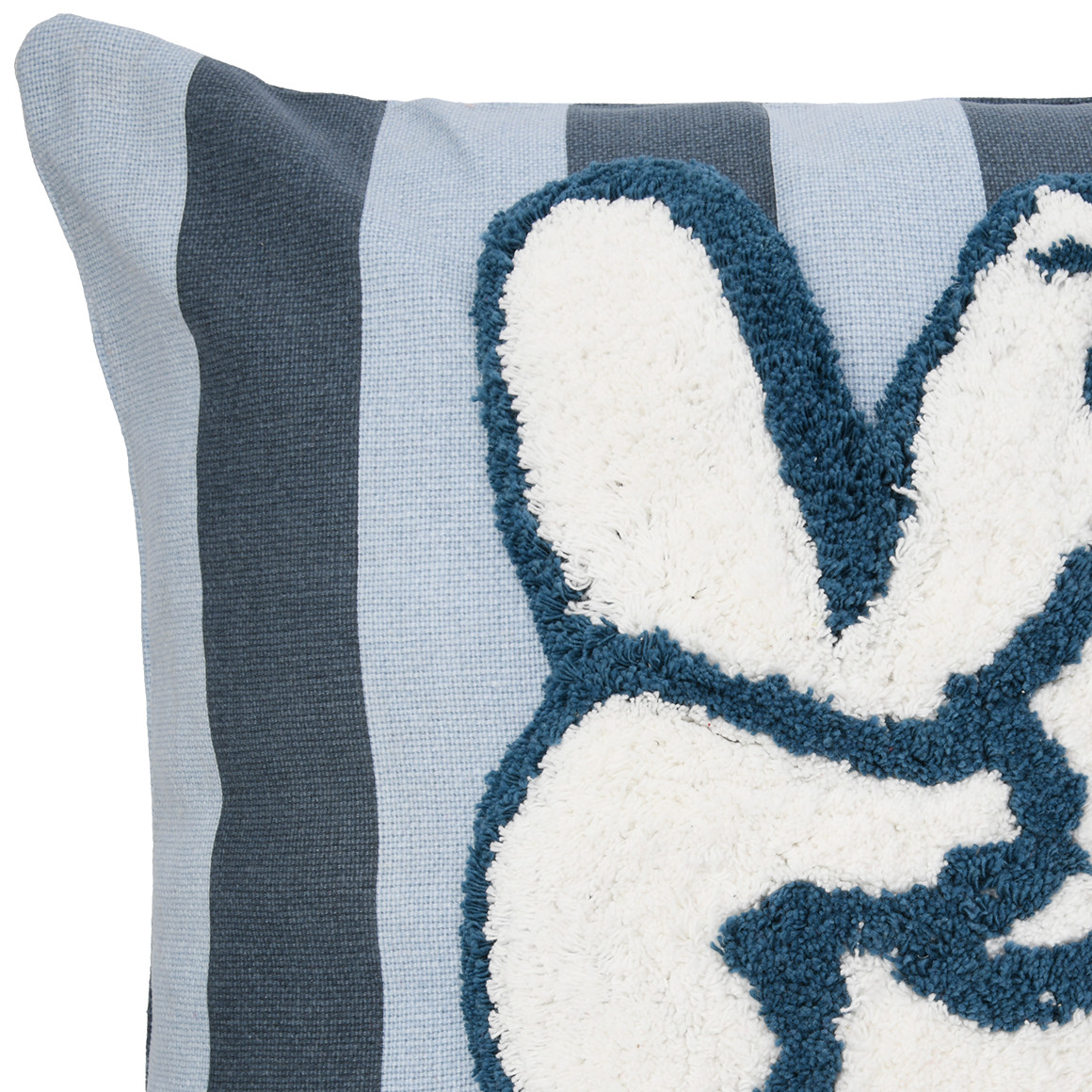 Kissenhülle mit getuftetem Motiv