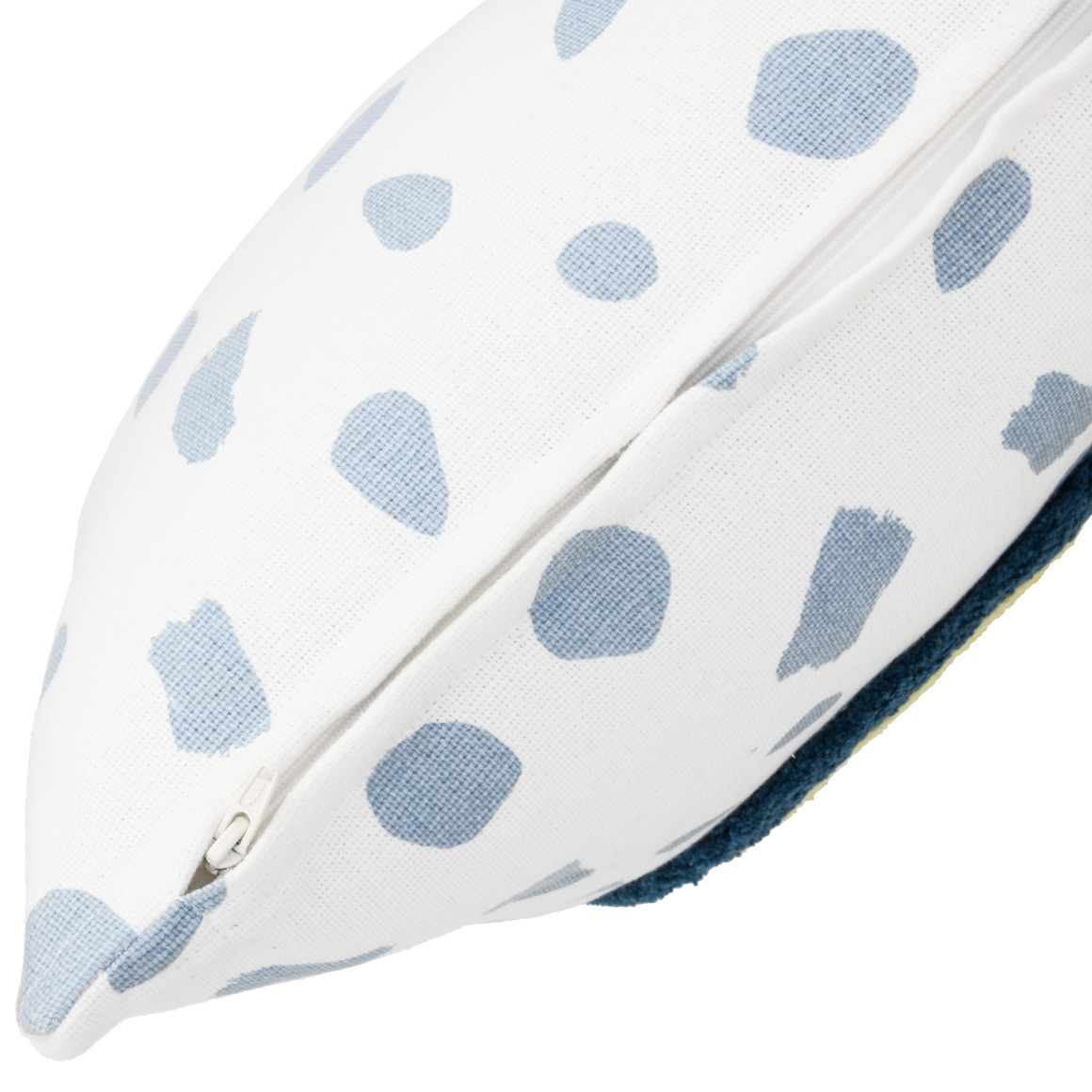 Kissenhülle mit getuftetem Motiv