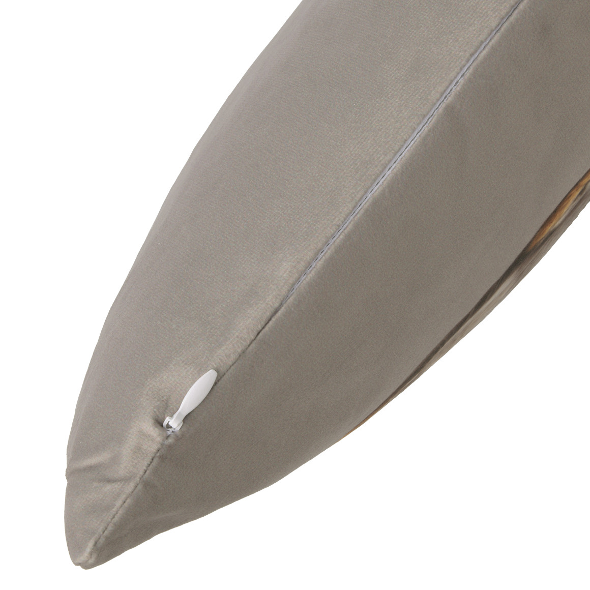 Kussen met haasjesmotief