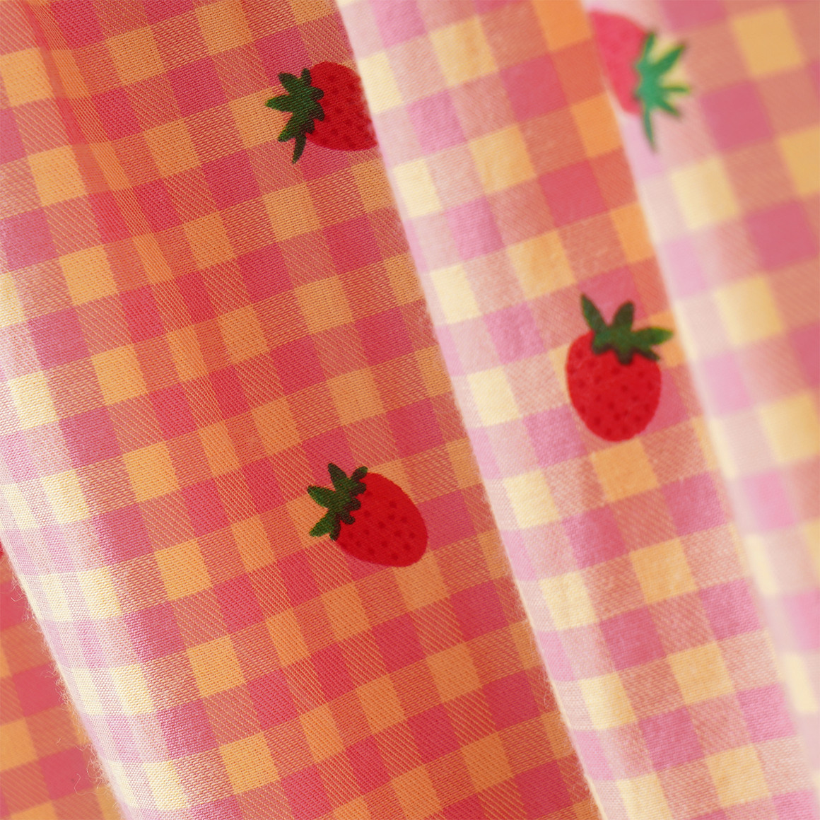 Mädchen Bluse mit Erdbeer-Print