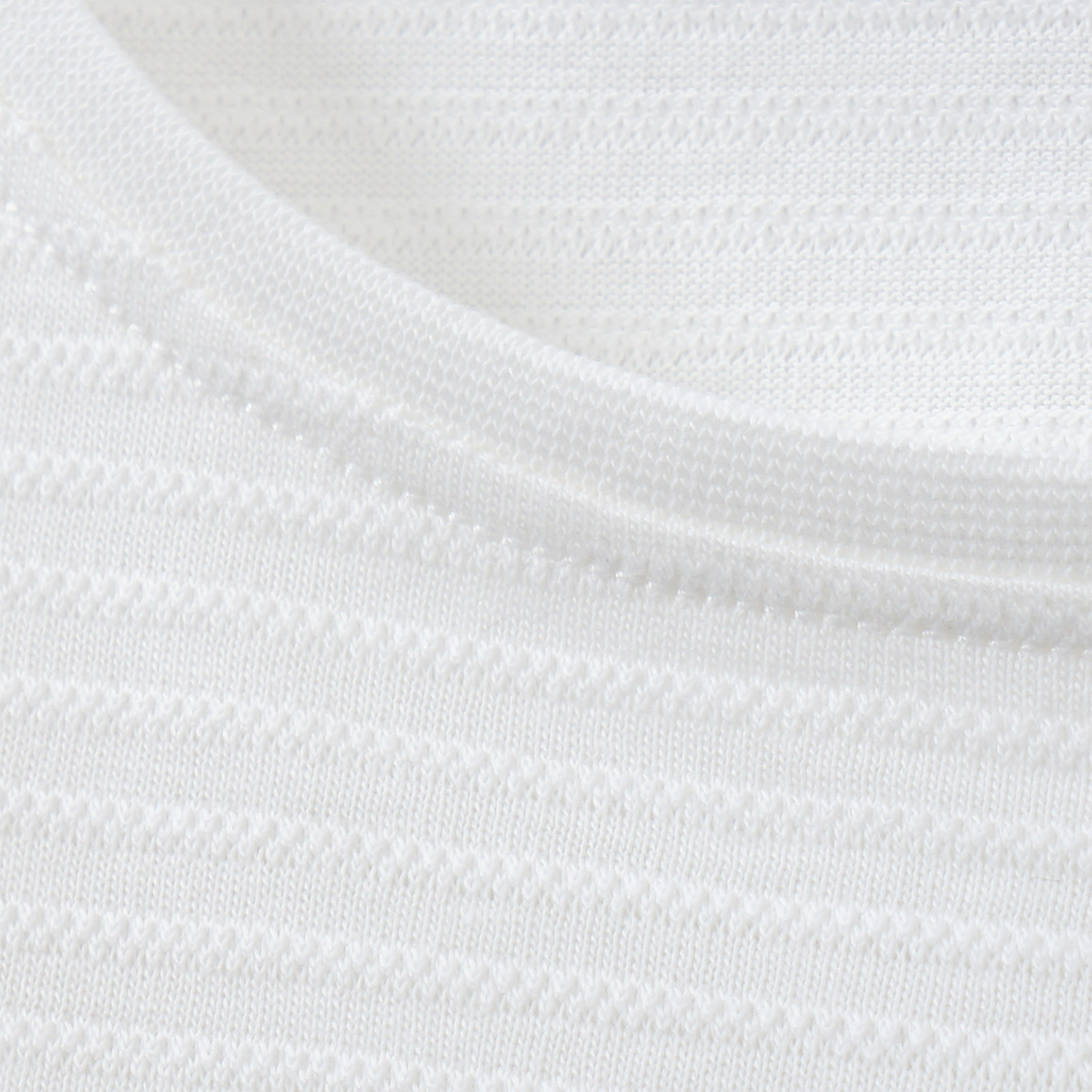 Meisjes T-shirt met gestructureerde strepen