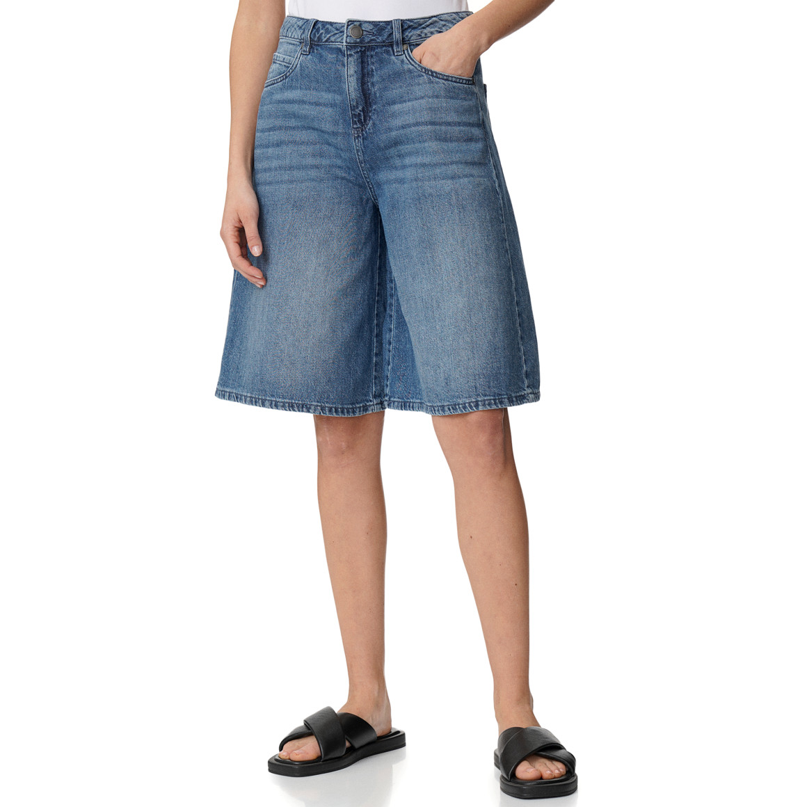 Damen Bermuda-Jeansshorts mit Used-Waschung